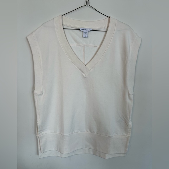Athleta Off-White V-Neck Tee New (No Tag)✨ - Picture 6 of 9